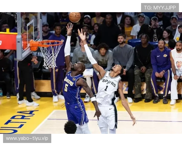 在NBA腾讯体育中文网获取专业的比赛分析和专家评论帮助你深入理解每场比赛的精彩瞬间 在NBA腾讯体育中文网获取专业的比赛分析和专家评论帮助你深入理解每场比赛的精彩瞬间